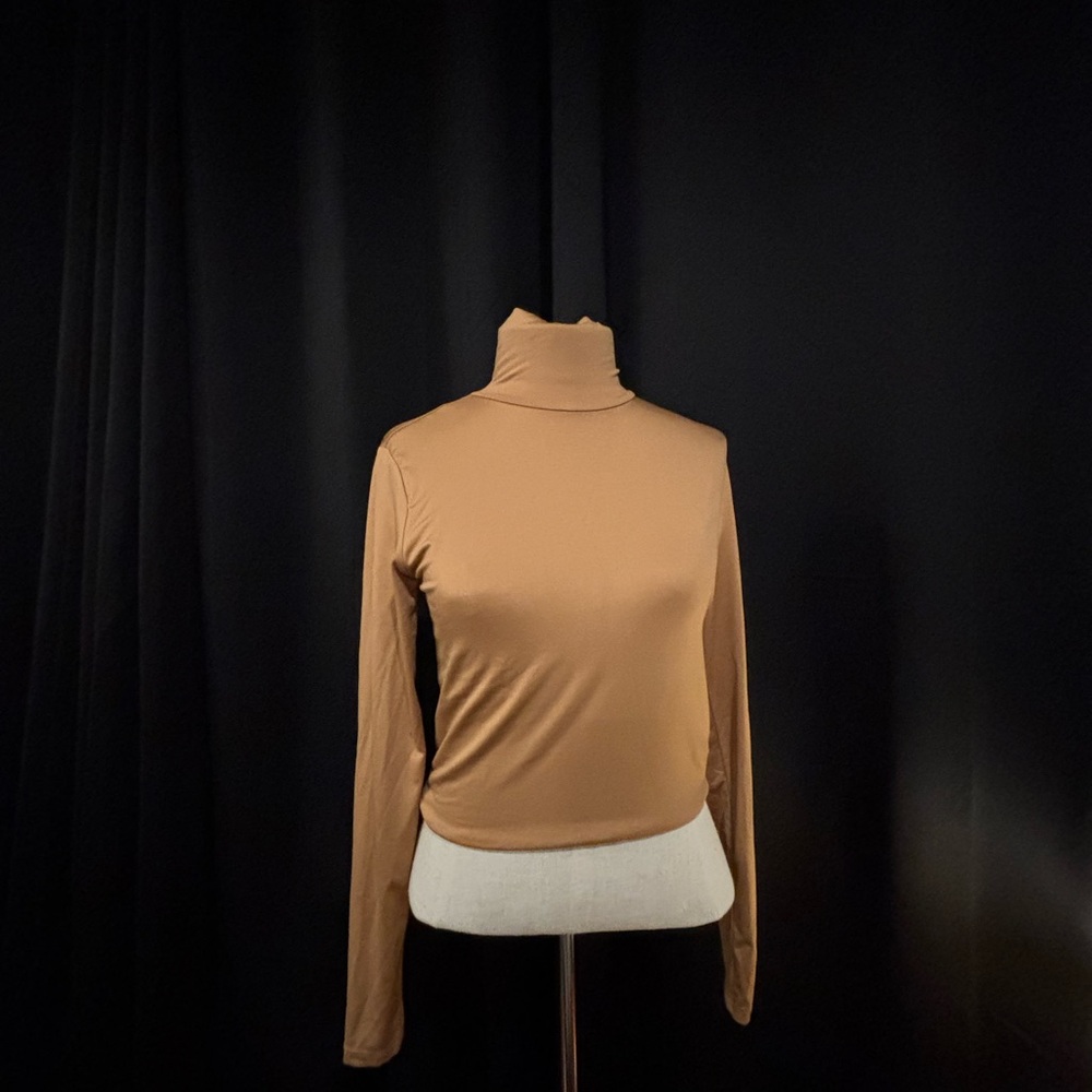 Forever 21 Camel Long Sleeve Turtleneck‎ Top